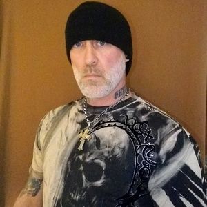 Meet your Posher, Christopher